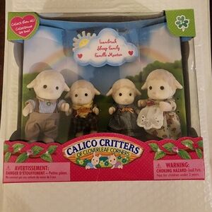 Calico Critters Sheep Family Playset